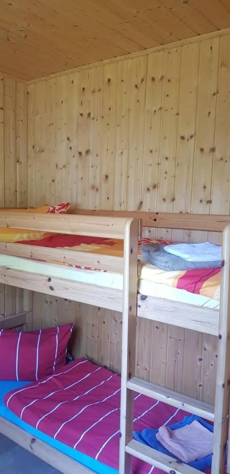 Bungalowvermietung Am Rheinsberger See Bagian luar foto